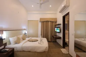 Hide Away Studios - Room