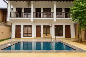 Bentota Luxe Ayurveda - Piscina