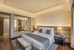 The Leela Ambience Convention Hotel Delhi - Room