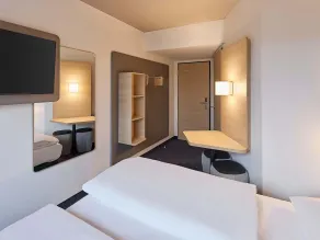 B&B HOTEL Lippstadt - Room