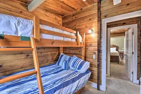 Cozy Lake Champlain Cottage w/ Private Beach! - Interiør