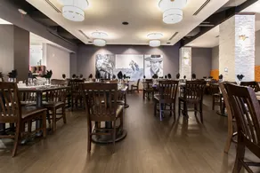 Holiday Inn Hotel & Suites Chattanooga by IHG - Restaurant