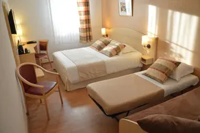 Brit Hotel Châteaudun - Værelse