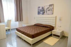 VIA NALDINI n 61 - Zimmer