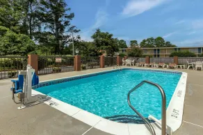 Comfort Inn Laurinburg - Piscina