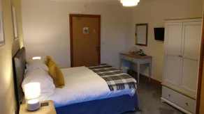 The Mansion - Habitación