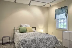 Tree-lined Durham Townhome: Close to Parks! - Room
