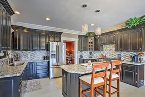 Historic Cedar Hill Mansion on Large Farm w/ Pool! - Interior