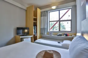 Ibis Maringa - Room