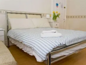 Cara Guesthouse - Room
