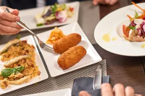 Monjas del Carmen Hotel - Restaurant