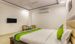 Treebo White Rock, Sohna Road - Room