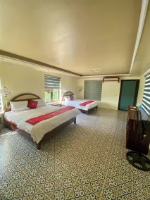 Chez Loan Hotel - Room
