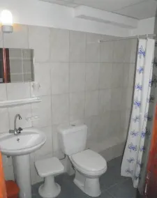 Hotel Rea - Bathroom
