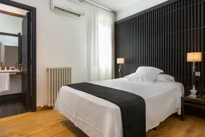 Hotel Market - Room