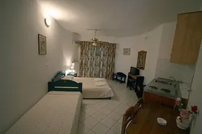 Malvasia Corner Studios - ex Romeo's House - Rom