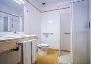 YIT Conquista de Toledo - Salle de bain