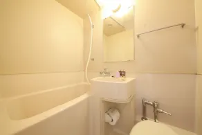 吸う温泉 湯治の宿 竜王ラドン温泉 湯ーとぴあ - Salle de bain