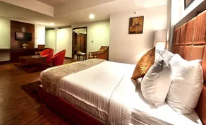 The Golden Plaza Hotel & Spa - Zimmer