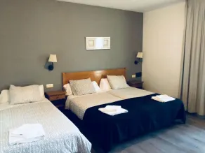 Hotel Avenida del Sotillo - Værelse