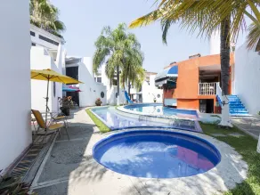 Capital O Hotel Partidor Del Sol, Oaxtepec - Piscina