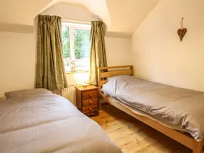 Cloud View Cottage - Zimmer