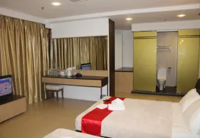 T Hotel Jalan Tar - Room