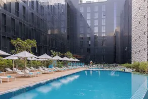 ibis Styles Dubai Airport Hotel - Piscine