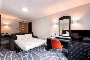 Village Hotel Liverpool - Room