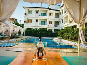 Dacha Arambol - Pool