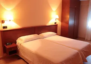 Hotel Maycar - Room