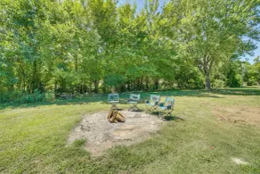 7 Mi to Roaring River State Park! Gem w/ Fire Pit - Innvendig