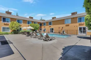 Quality Inn near Six Flags Discovery Kingdom-Napa Valley - Piscine