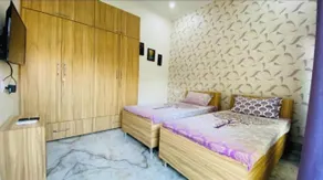 Saini Guest House - Chambre