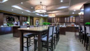 Staybridge Suites Hamilton - Downtown by IHG - Restaurant