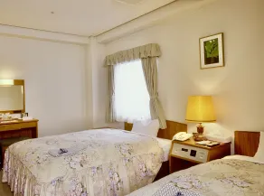 Okayama Universal Hotel Annex - Zimmer