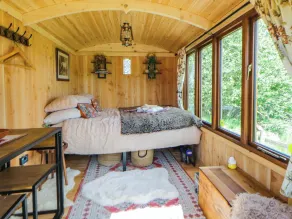 The Little Shepherds Hut With a View - Rum