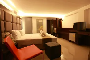 The Bangkok Major Suite - Chambre