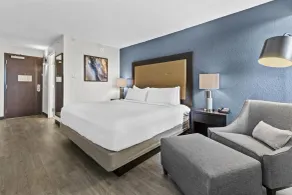 DoubleTree by Hilton Raleigh Midtown, NC - Chambre