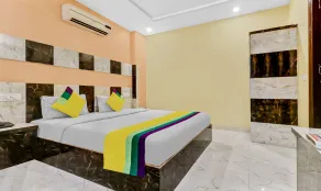 Hotel Royal Residency Near ISBT-Max Hospital Mohali Chandigarh - Room