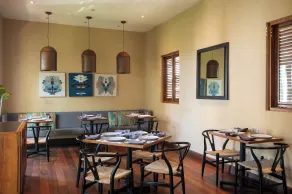 Kumu Beach By Teardrop Hotels - Restaurant