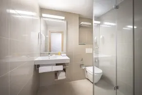 Valamar Sanfior Hotel & Casa - Baño