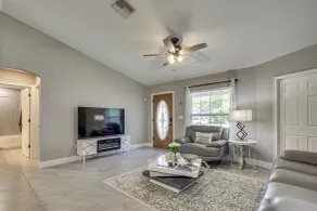 Central Florida Retreat Near The Villages & Golf! - Innenbereich