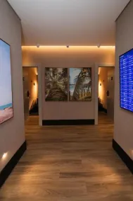 W Airport Rooms - Rezeption