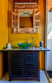 Kholle House - Bathroom