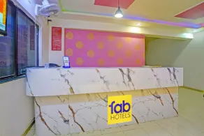 FabHotel Wagholi Inn - Reception
