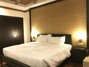 Sunset Seaview Beach Villas & Spa Suites at Nexus Karambunai - Værelse