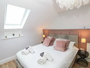 Cambrie - Room