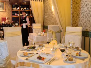Capitol Hotel - Restaurant