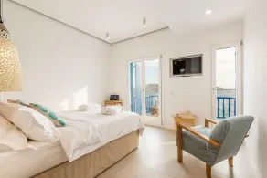 Bluetopia Suites - Chambre